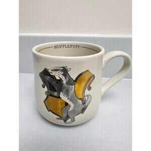 Retired Pottery Barn Wizarding World of Harry Potter Hufflepuff Coffee Mug